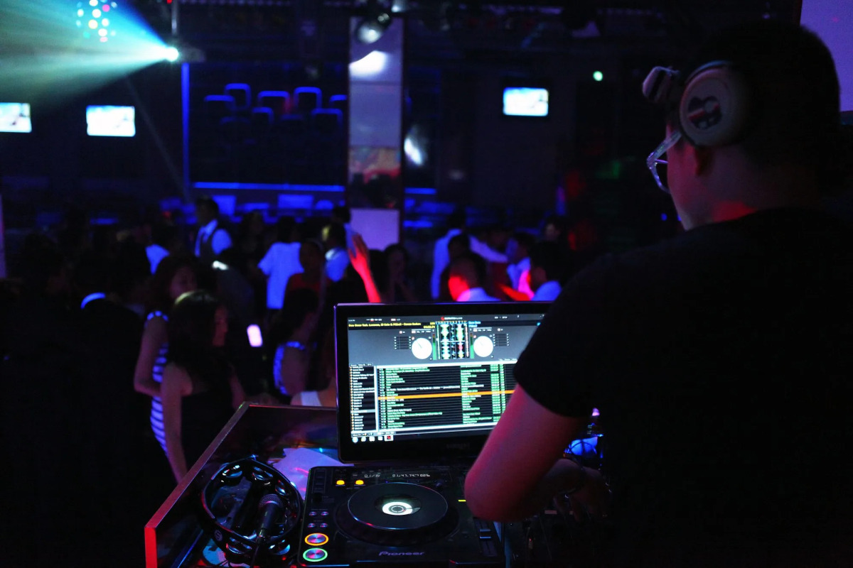 Blue Sky Hotel & Tower