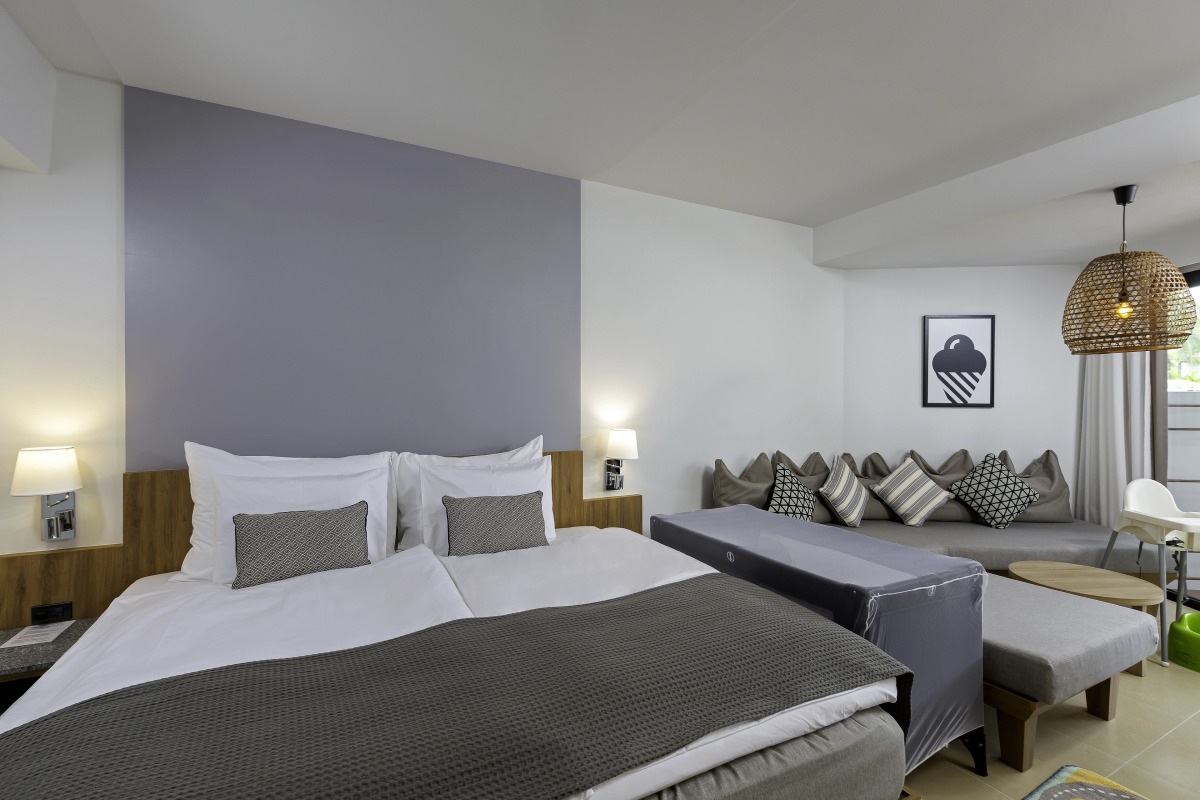 Sunwing Kamala Beach