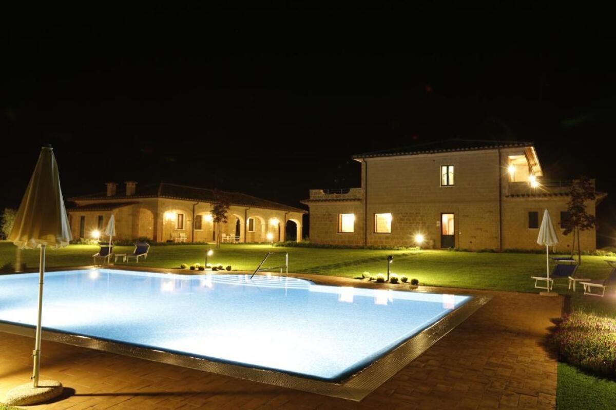 Agriturismo Poggio al Tufo