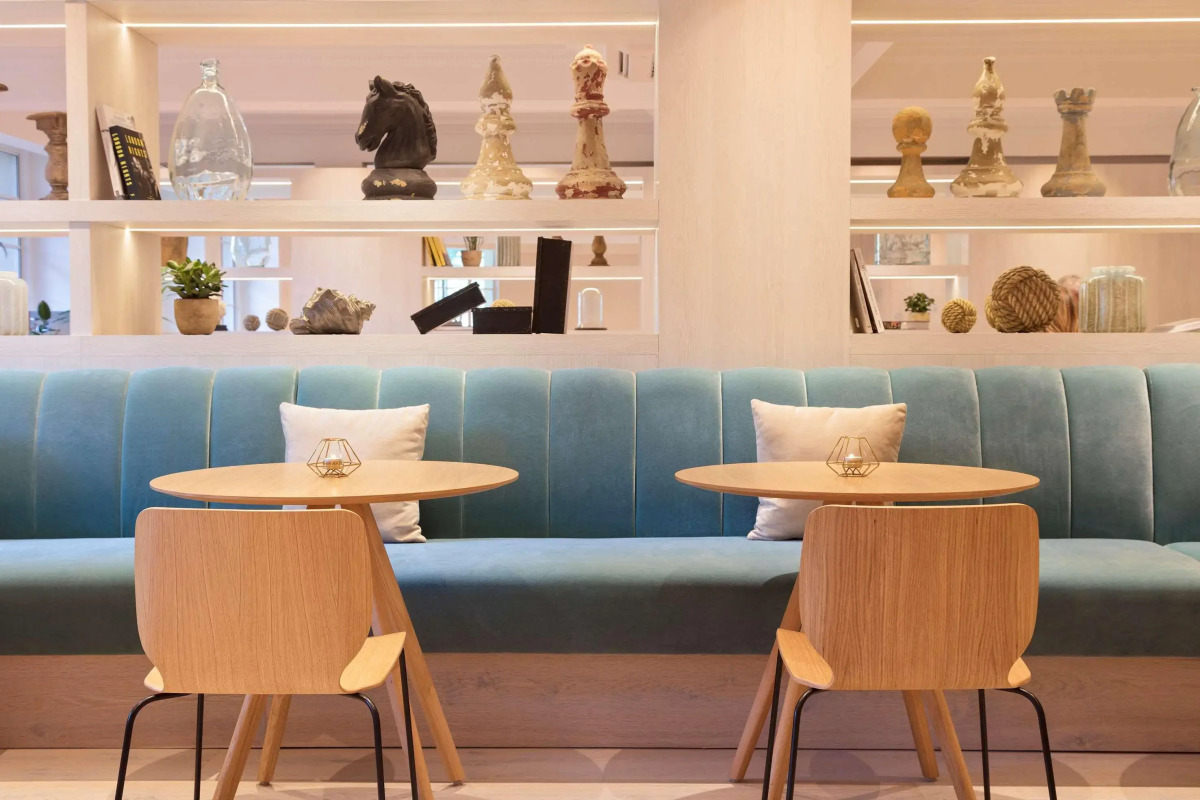 Melia White House Apartments