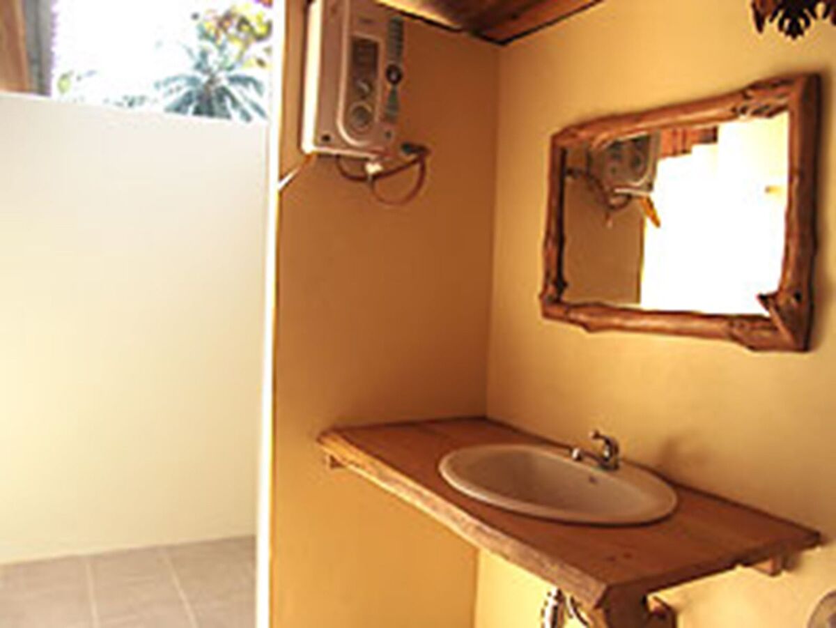 Thiw Son Beach Resort