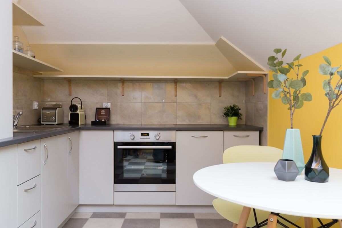 1898 Parkside Boutique Residence