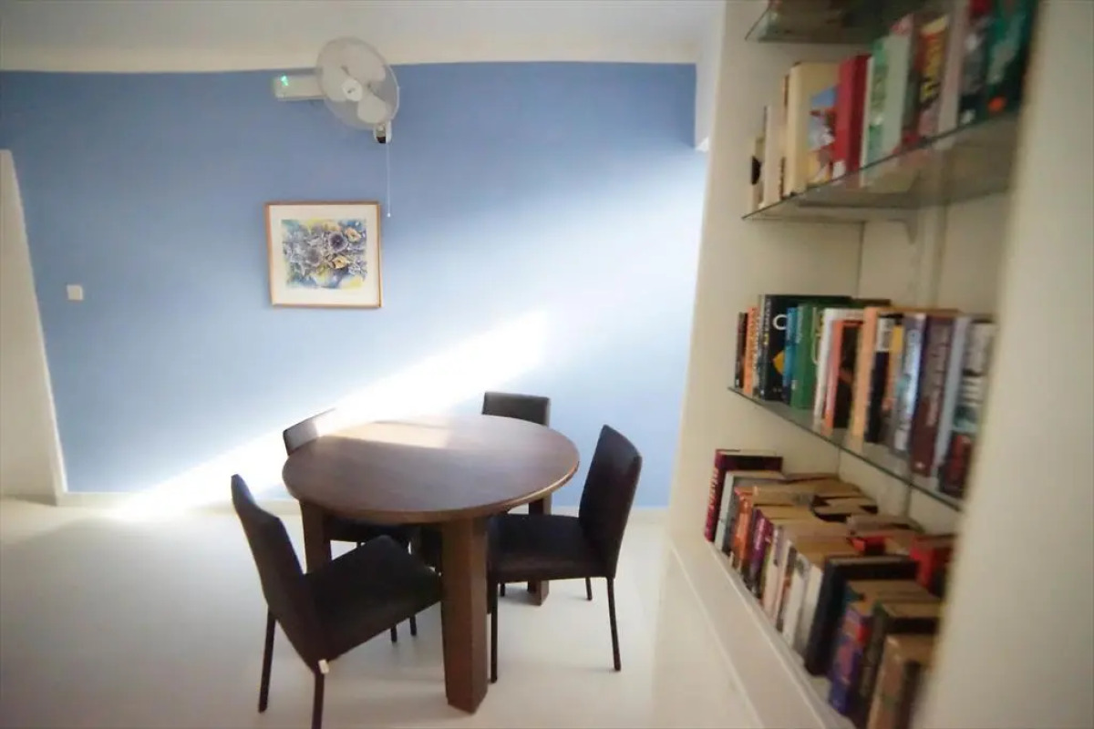 Mavina Hotel & Apartments