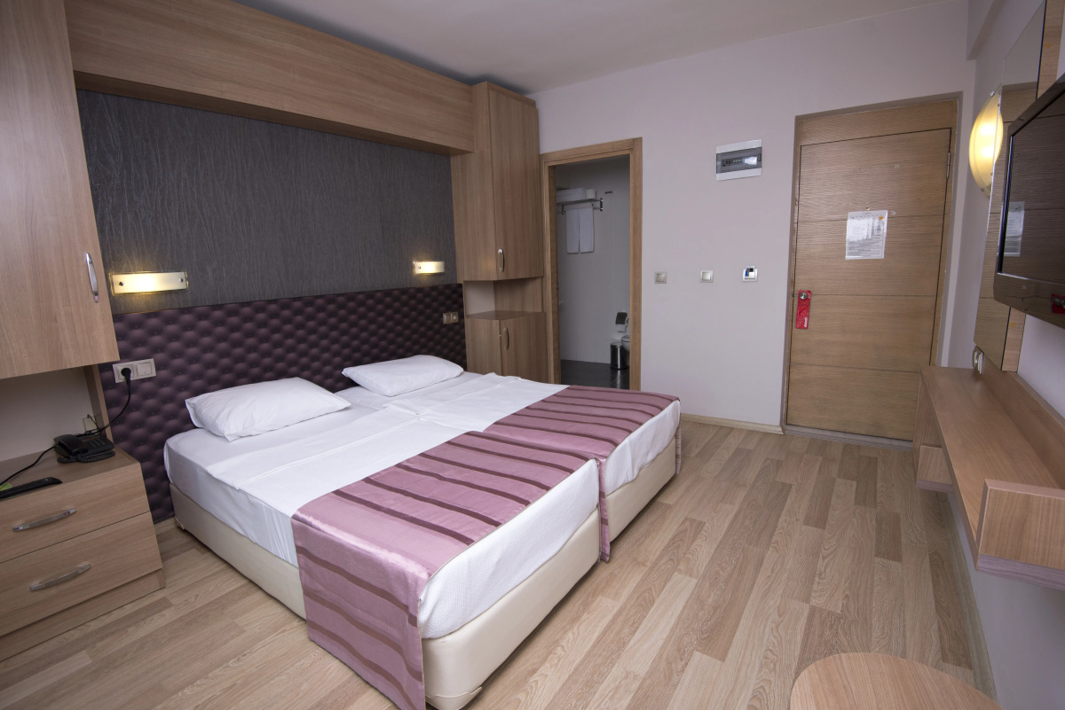 Poseidon Hotel - Adults Only