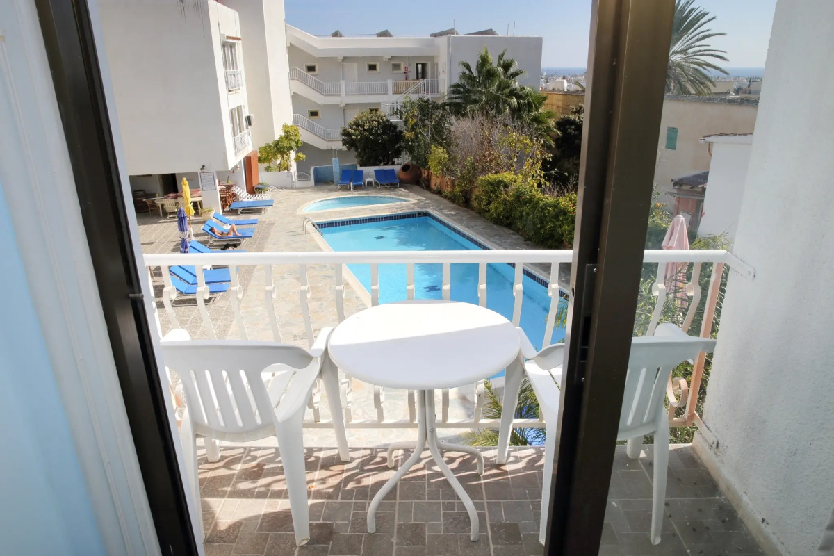 Antonis G. Hotel Apartments