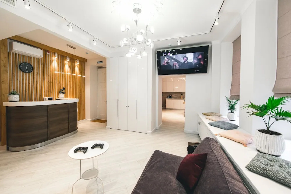 Safe Haven Nevsky 95 - Hostel