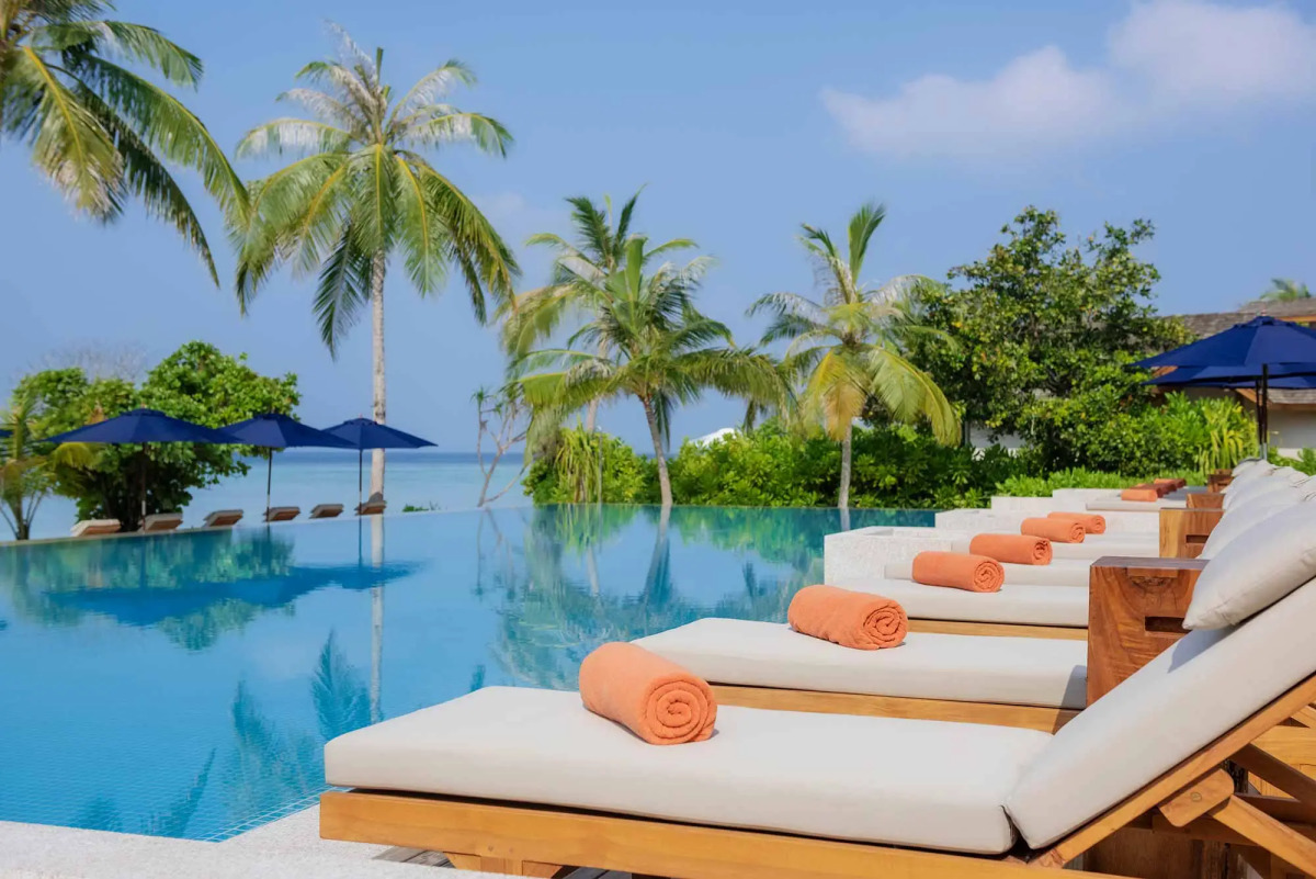 Emerald Faarufushi Resort & Spa