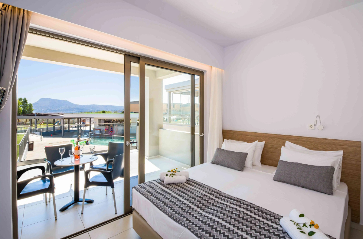 Kiani Beach Resort Family