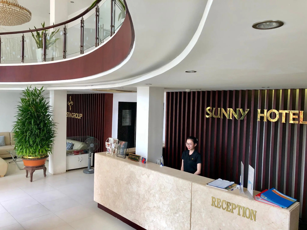 Sunny Hotel
