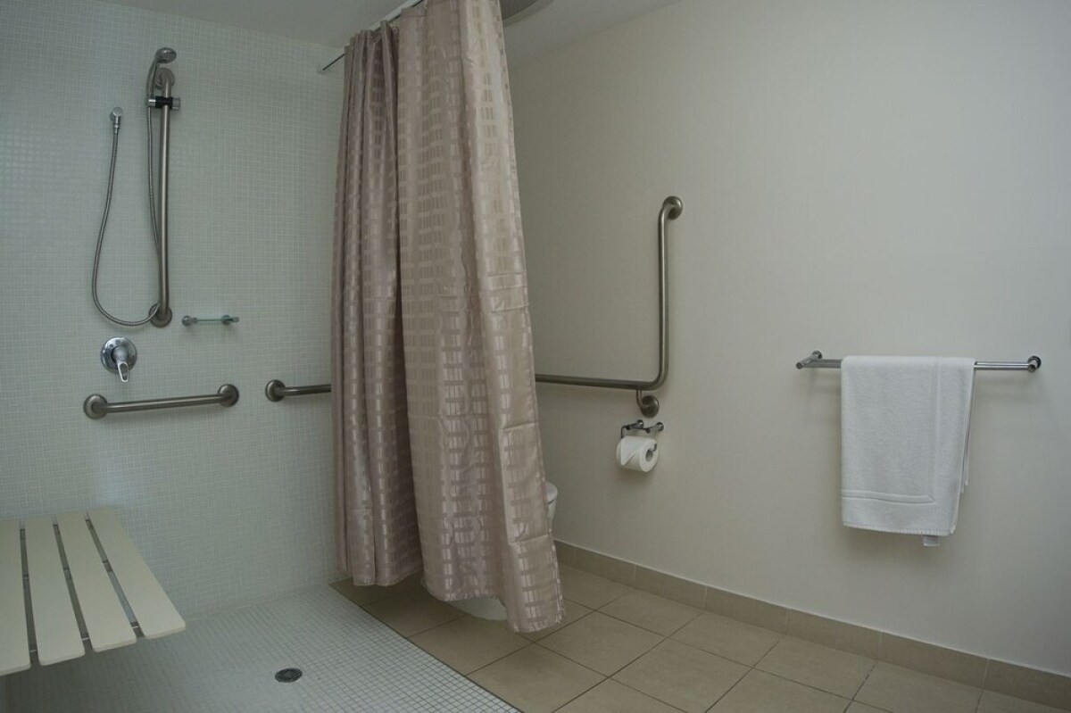 1 Bright Point Apartment 3102