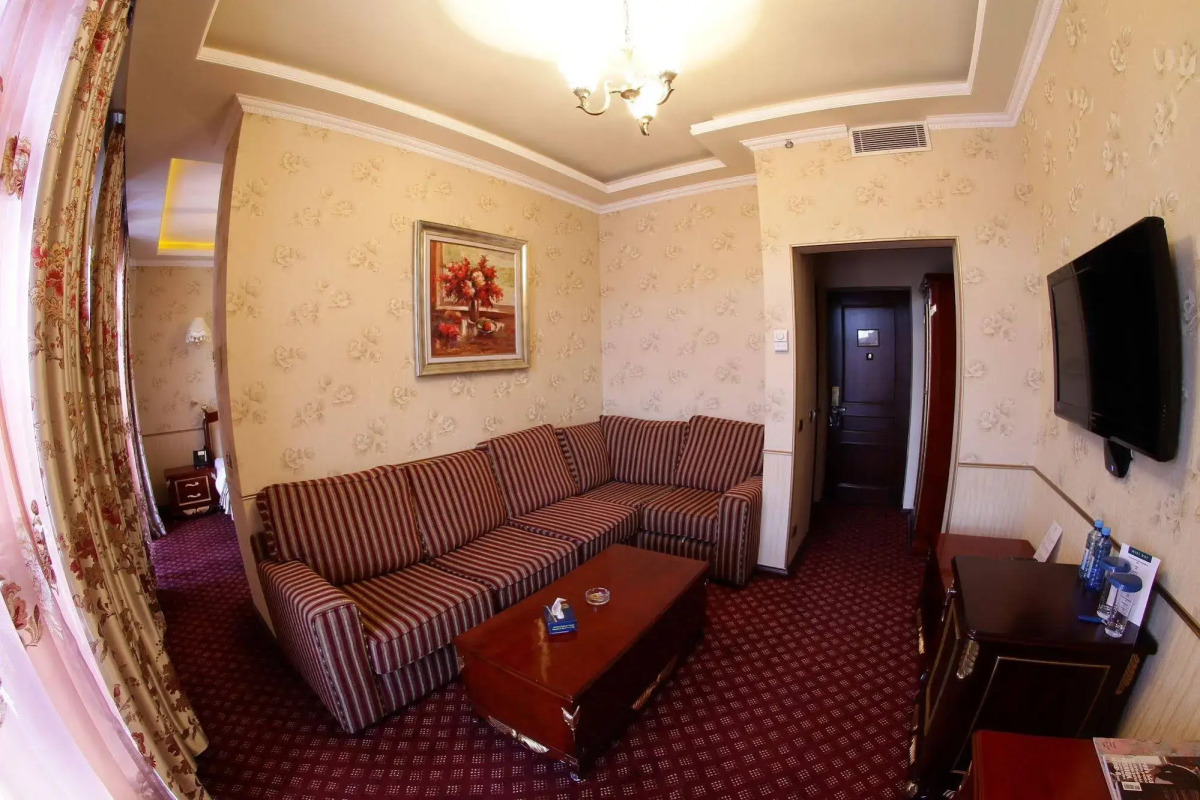 Golden Palace Hotel Resort and SPA