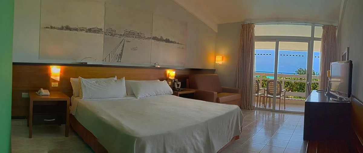 Occidental Arenas Blancas