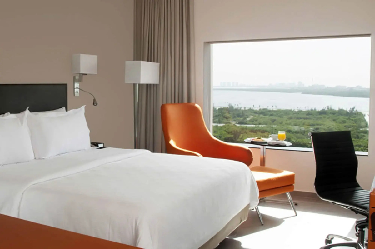 Fiesta Inn Cancun Las Americas