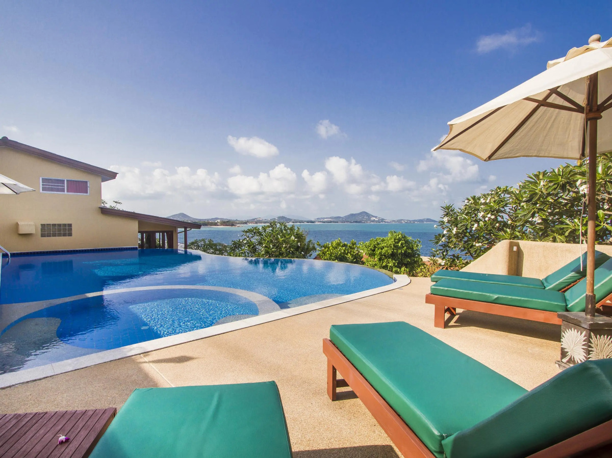 Boujis Boutique Resort