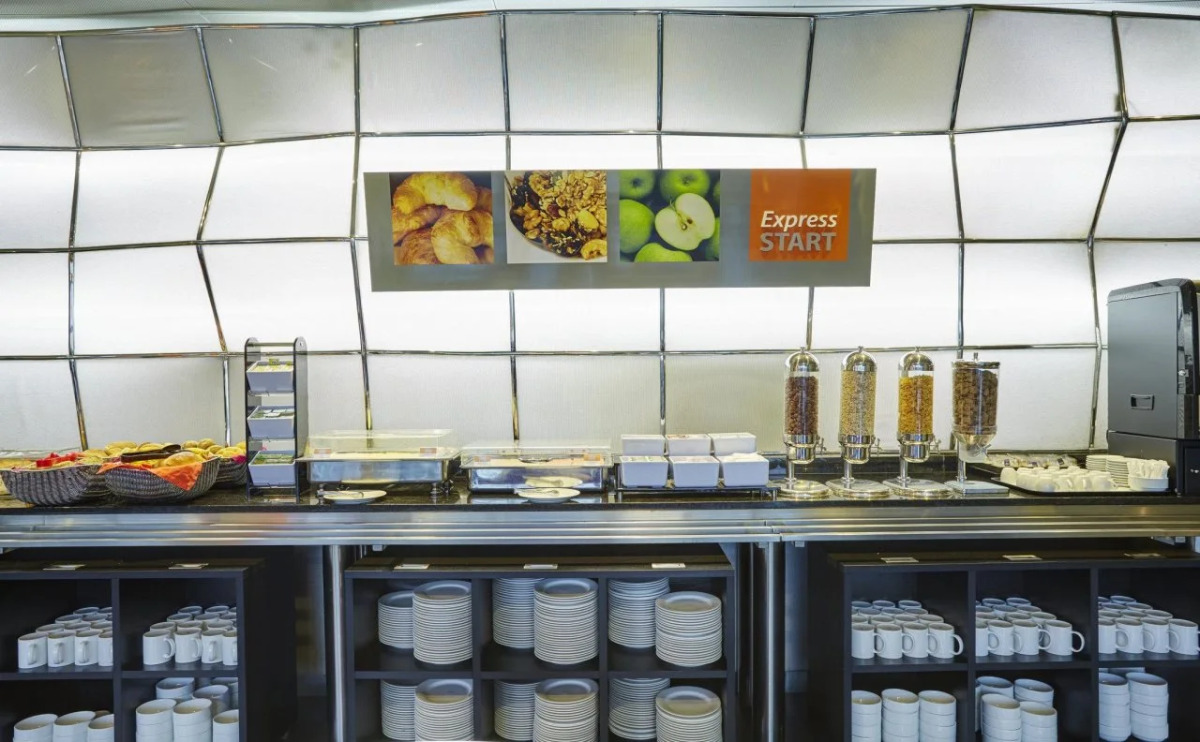 Holiday Inn Express Lisbon - Alfragide by IHG