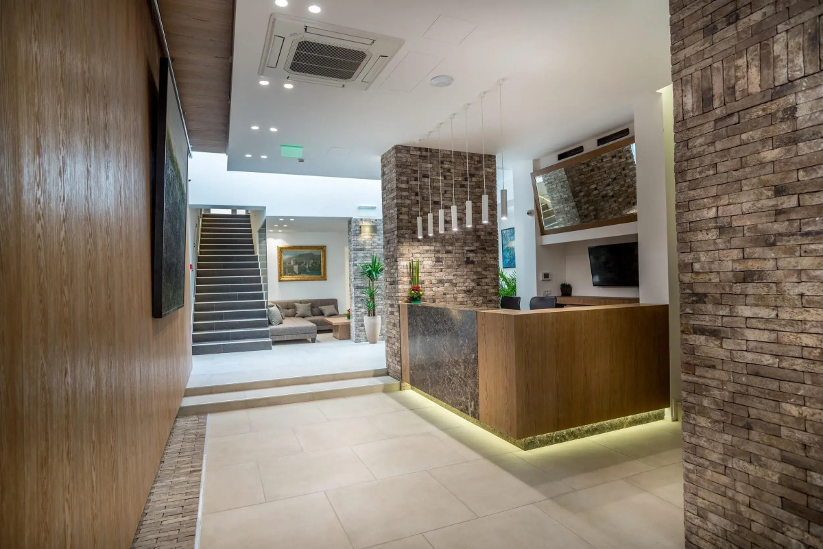 Belgrade Inn Garni Hotel