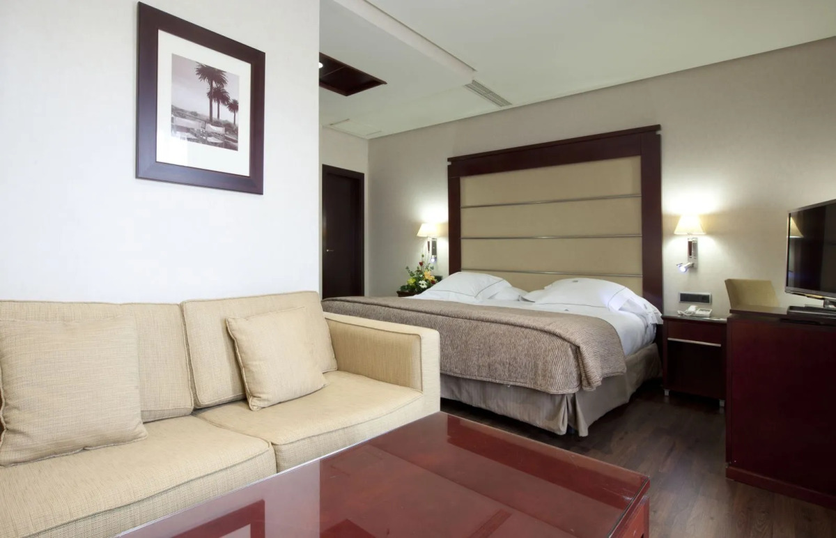 Отель Valencia Center