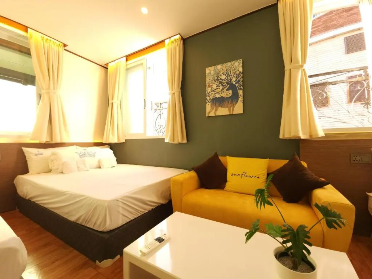 OYO Hostel Myeongdong 5