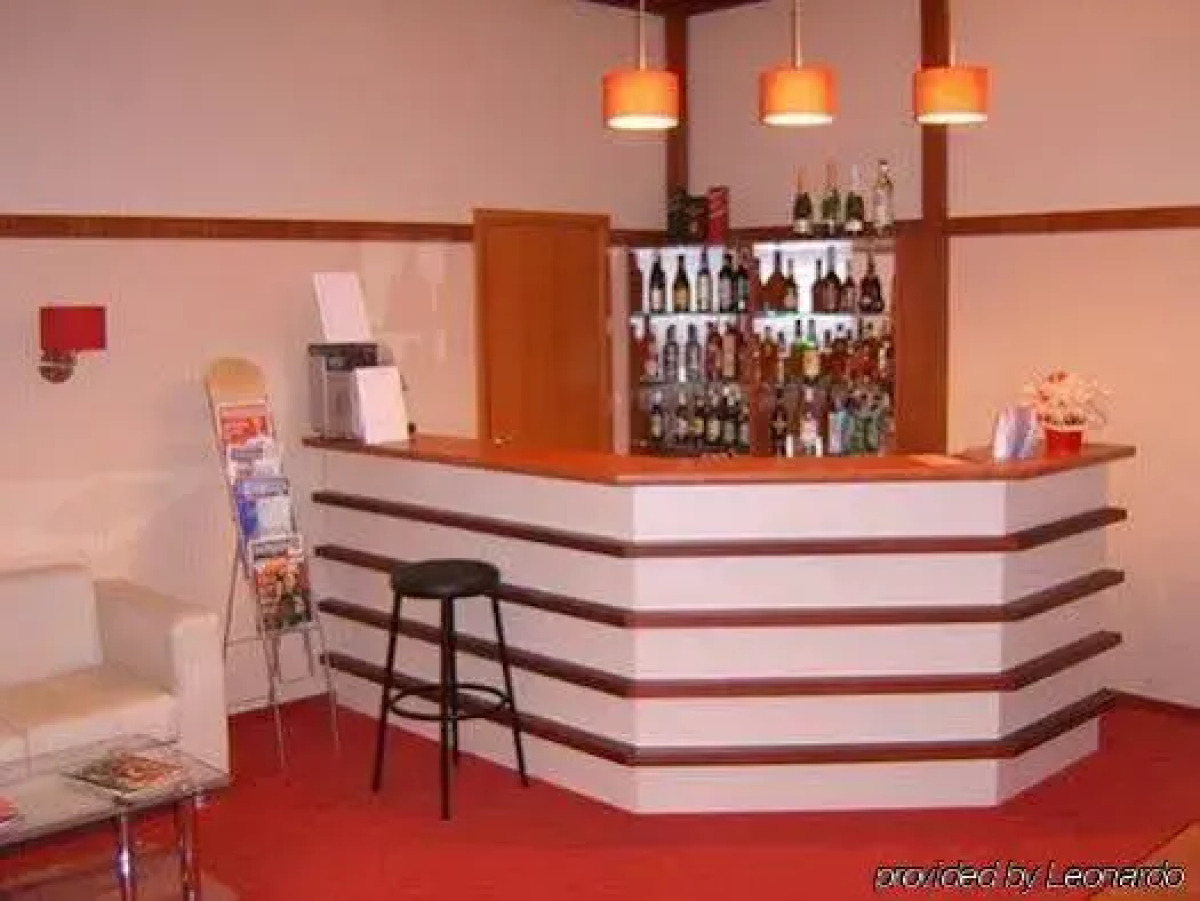 Гостиный Дом