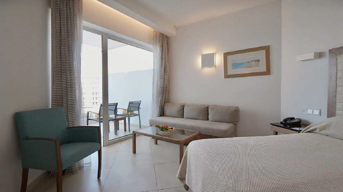 Sunrise Pearl Hotel & Spa