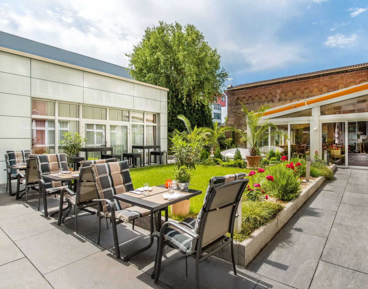 Best Western Plus Delta Park Hotel