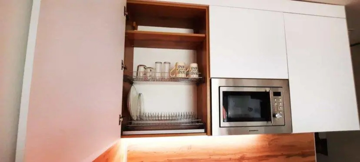 Клавдий Апарт на проспекте Андропова