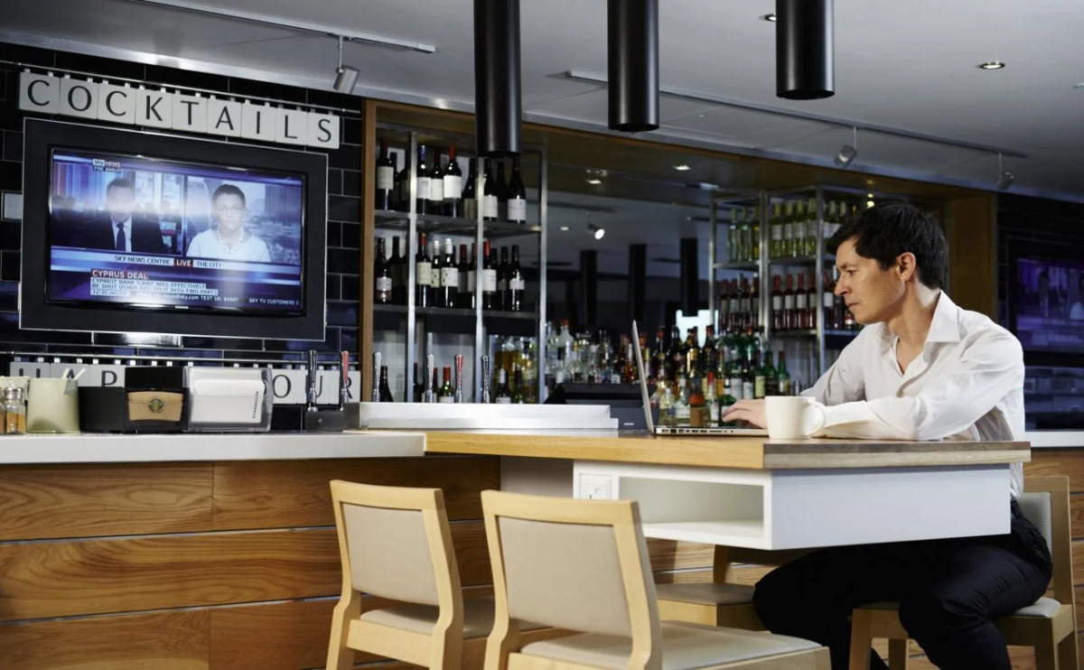 Holiday Inn London Brentford Lock by IHG