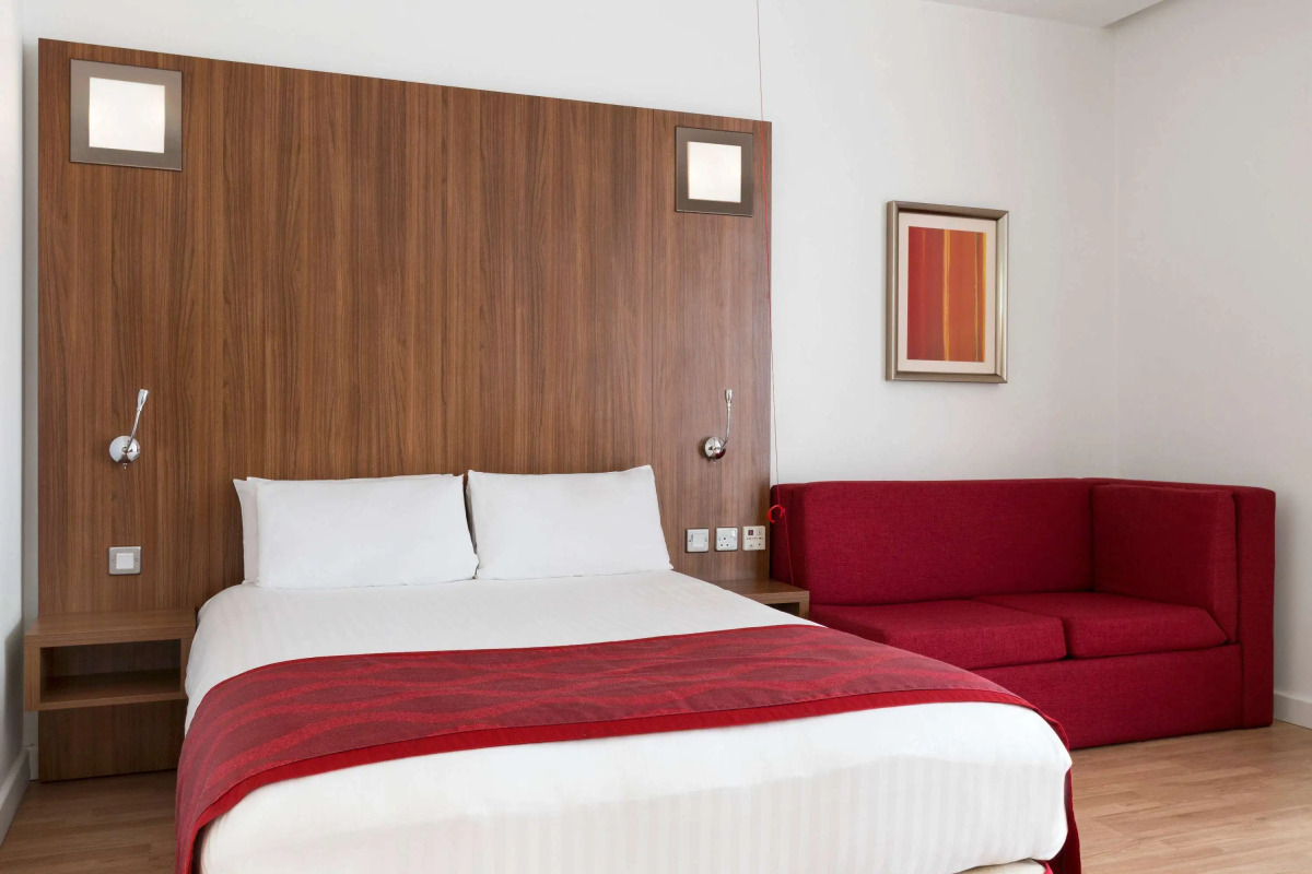 Ramada Encore by Wyndham Leicester City Centre