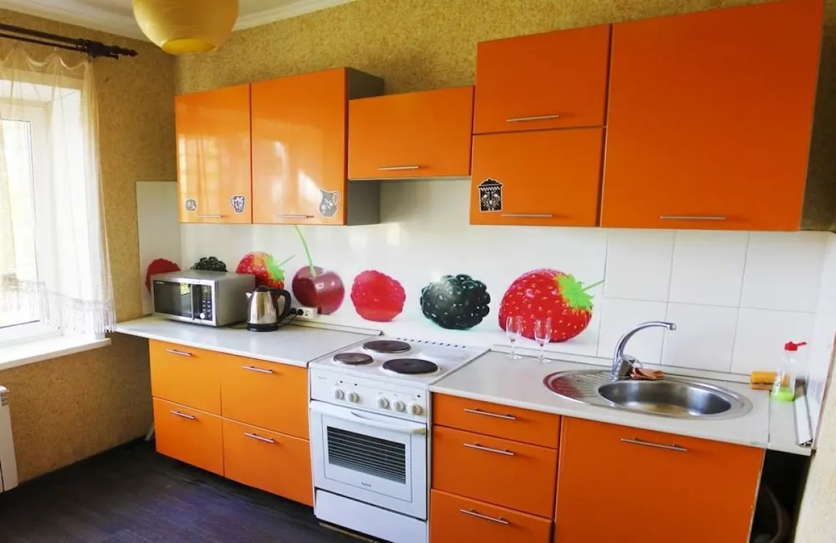 Dobrye Sutki Apartment on Mukhacheva 250