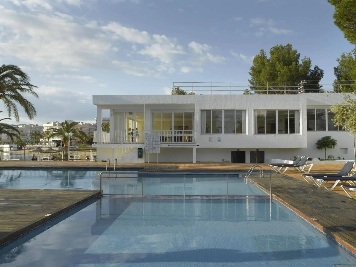 Отель Amare Beach Hotel Ibiza