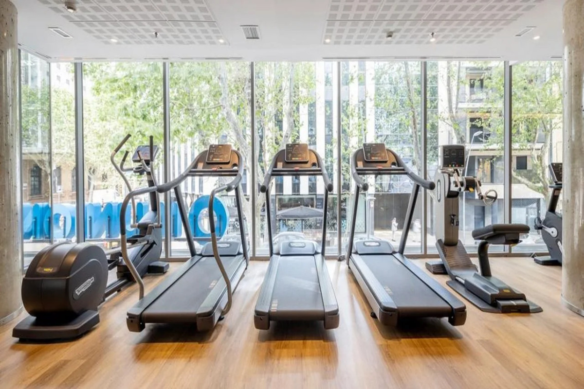 Отель ILUNION Barcelona