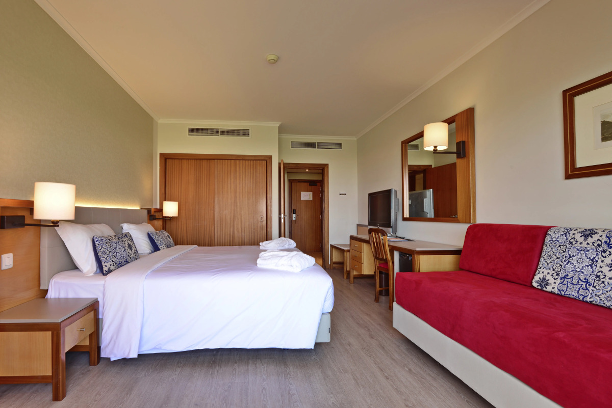 Holiday Inn Algarve Albufeira by IHG