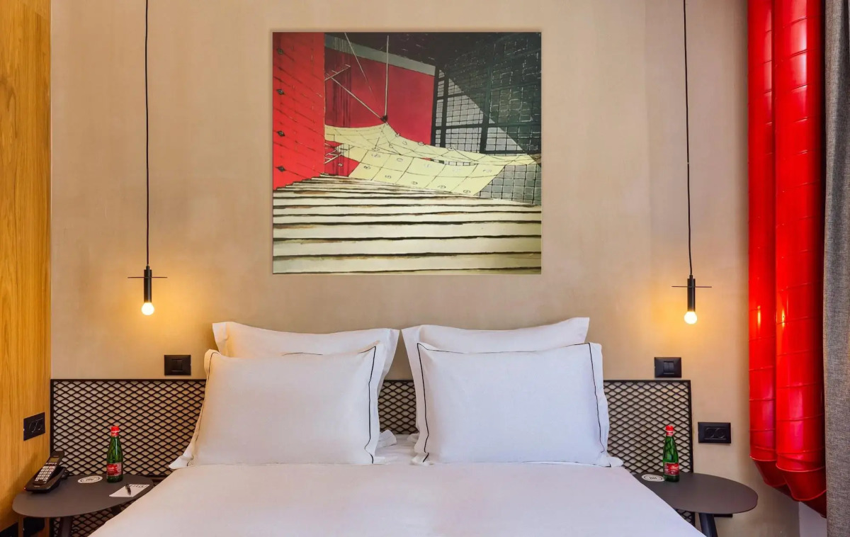 Brown Brut Seafront Hotel