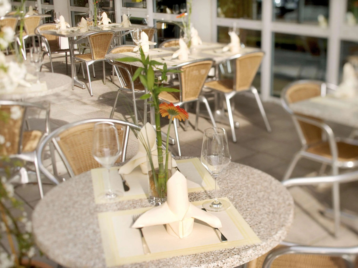 Mövenpick Hotel Nuernberg Airport