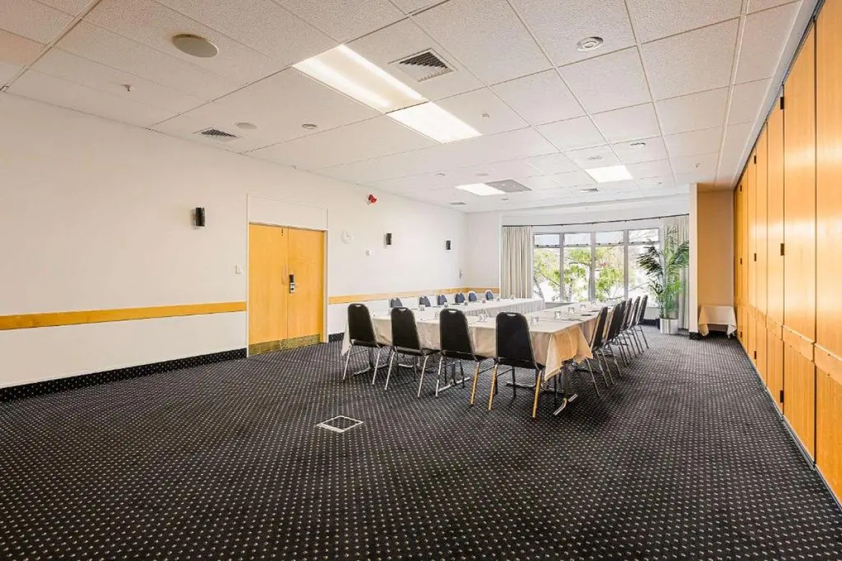 The Parnell Hotel & Conference Centre