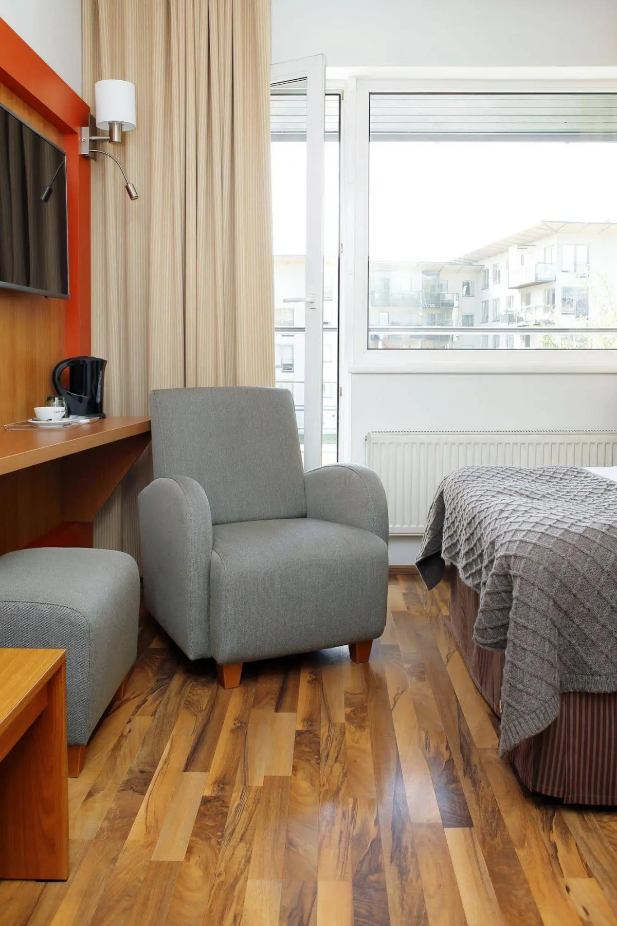 Oru Hub Hotel Tallinn — Handwritten Collection