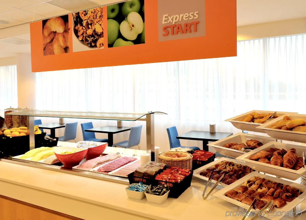 Holiday Inn Amsterdam - Arena Towers by IHG