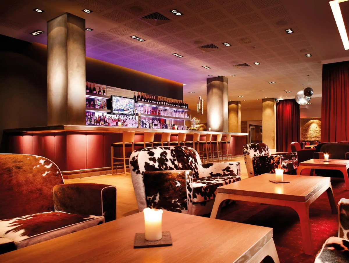 Отель Pentahotel Reading