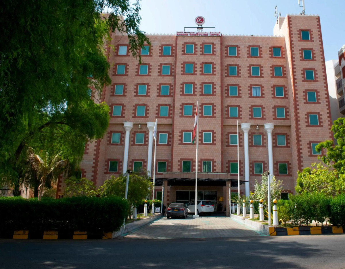 Отель Ramee Guestline Qurum