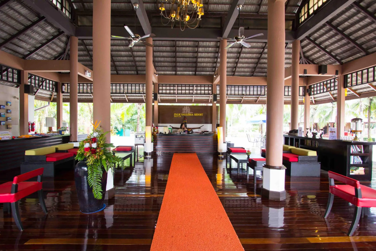 Palm Galleria Resort