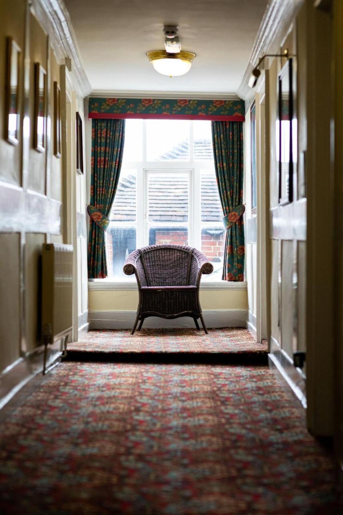 The Kings Arms and Royal Hotel, Godalming, Surrey