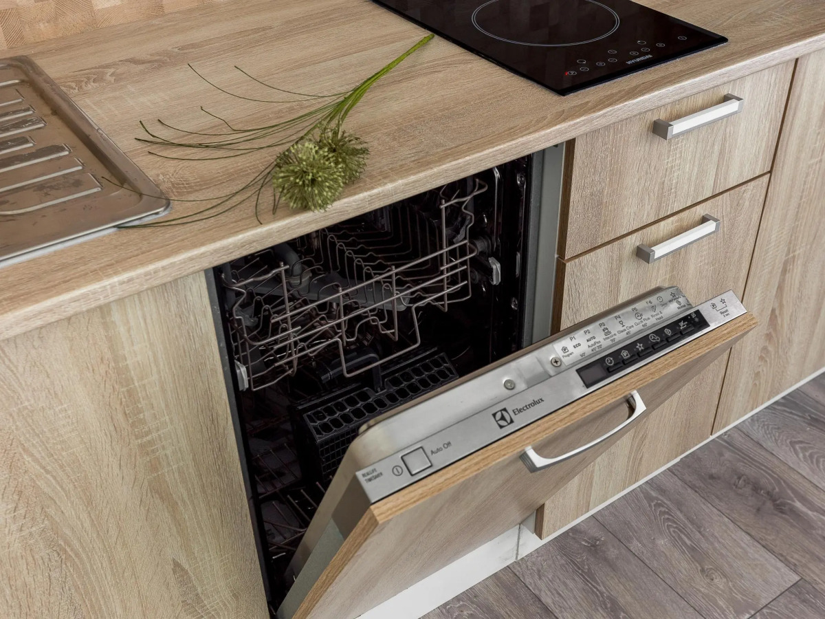 Deluxe Berzarina на улице Берзарина