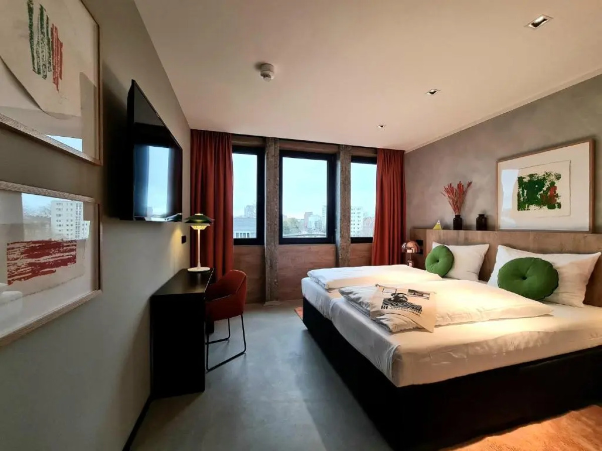 KONCEPT Hotel International