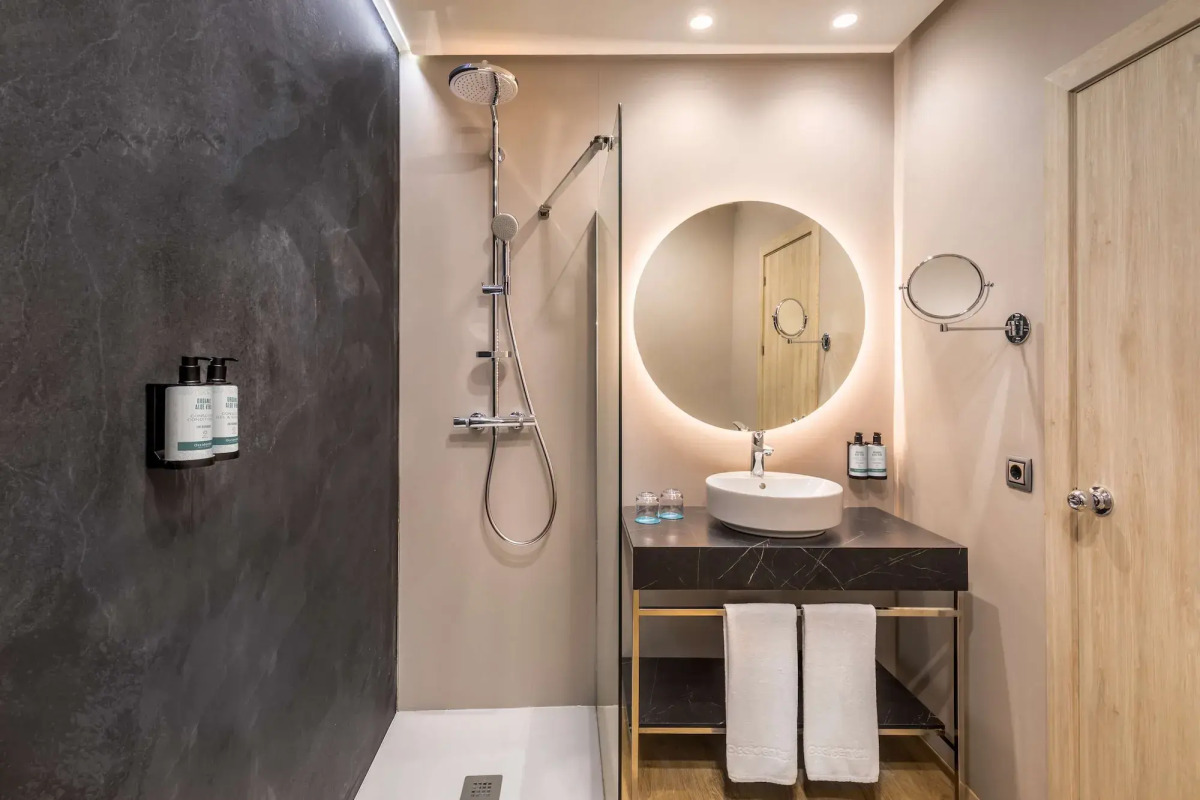 Occidental Sevilla Viapol