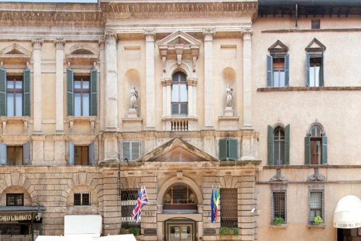 Отель Accademia