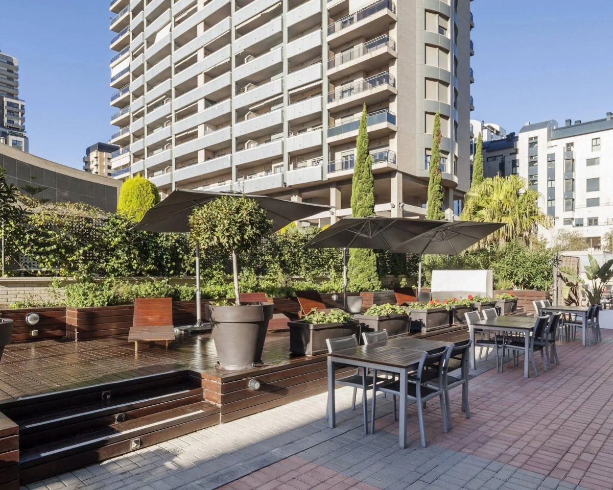 Hotel ILUNION Valencia 4