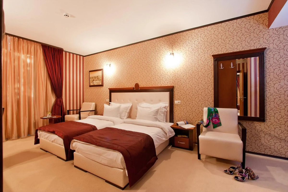 Best Western Plus Bristol Hotel