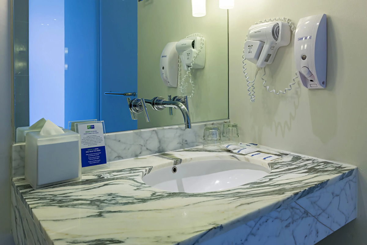 Holiday Inn Express Bangkok Siam by IHG