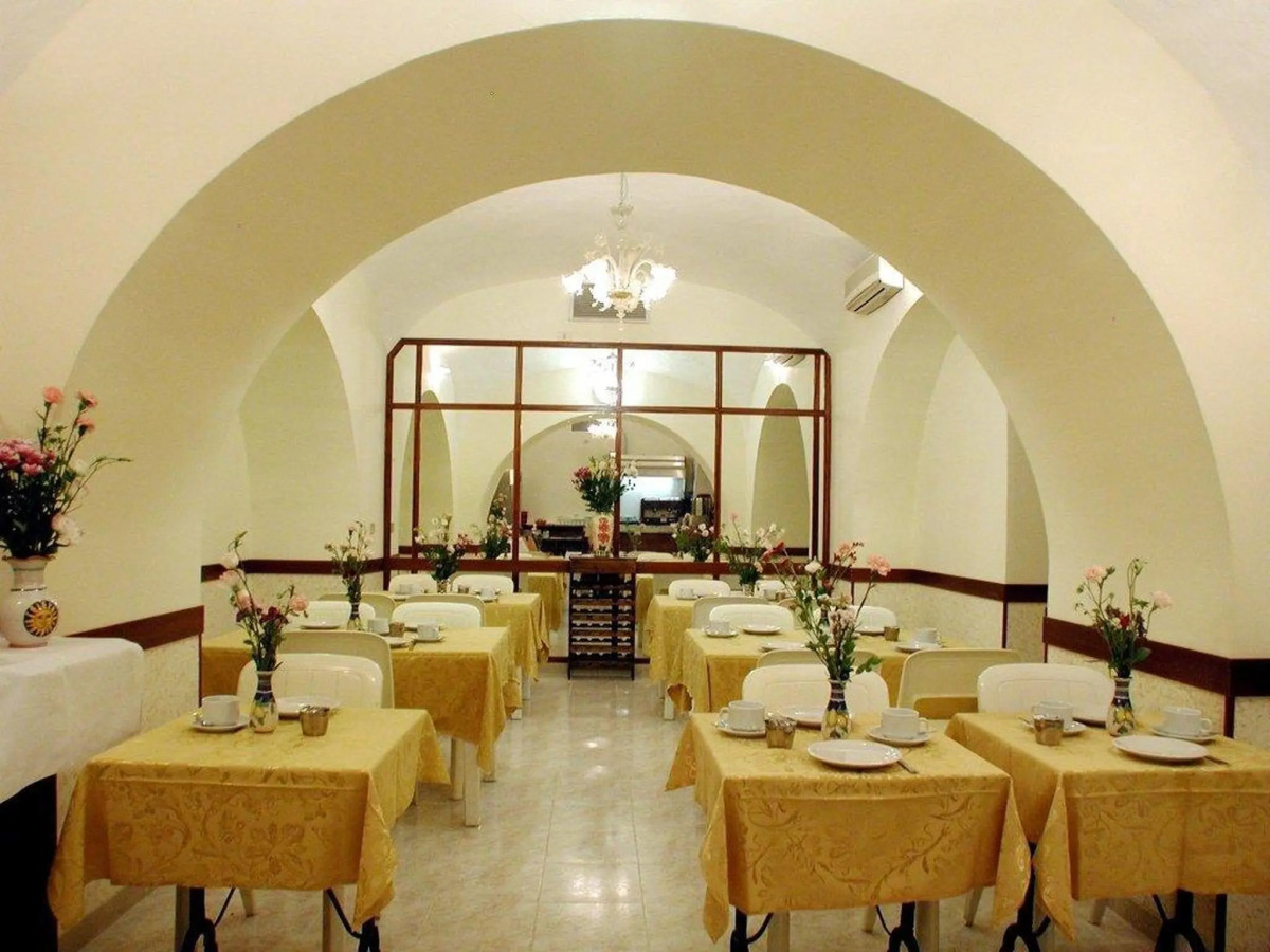 Hotel Altavilla 9
