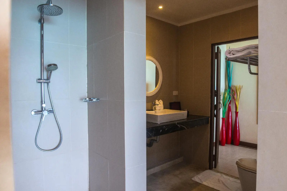 Boujis Boutique Resort